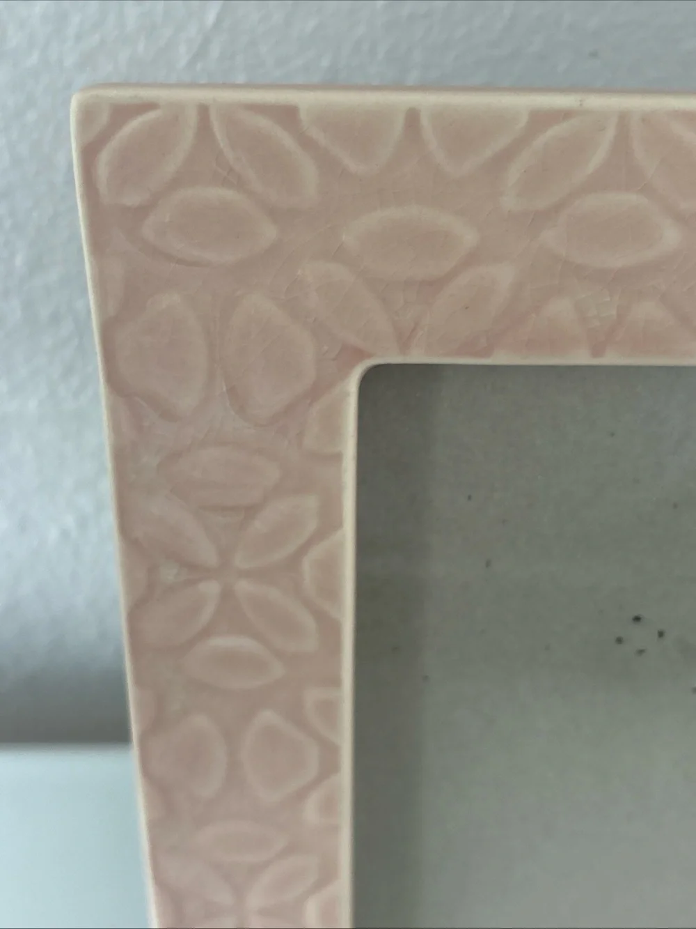 Opalhouse Target Ceramic Embossed Soft Pink Photo Frame 4x6